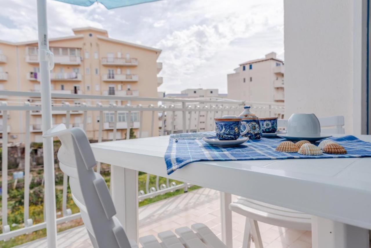 Casa Vacanza Nautilus بورتو إمبيدوكْلي المظهر الخارجي الصورة